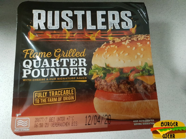 Der Rustlers Flame Grilled Quarter Pounder in der Verpackung